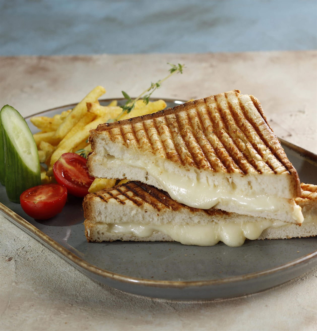 Çift Kaşarlı Tost Tabağı