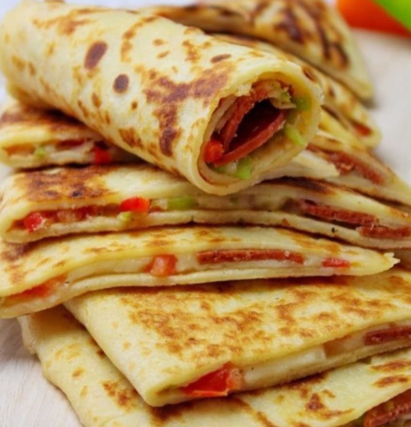 Sucuklu Kaşarlı Gözleme Tabağı
